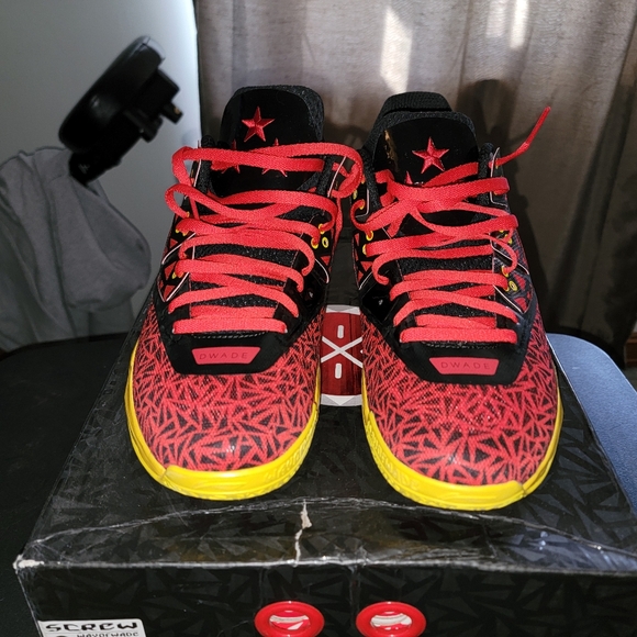 Li Ning Way Of Wade 4 Screws Men's sz 13 - Picture 3 of 5